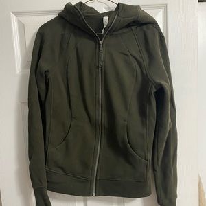 Lululemon Scuba size 6